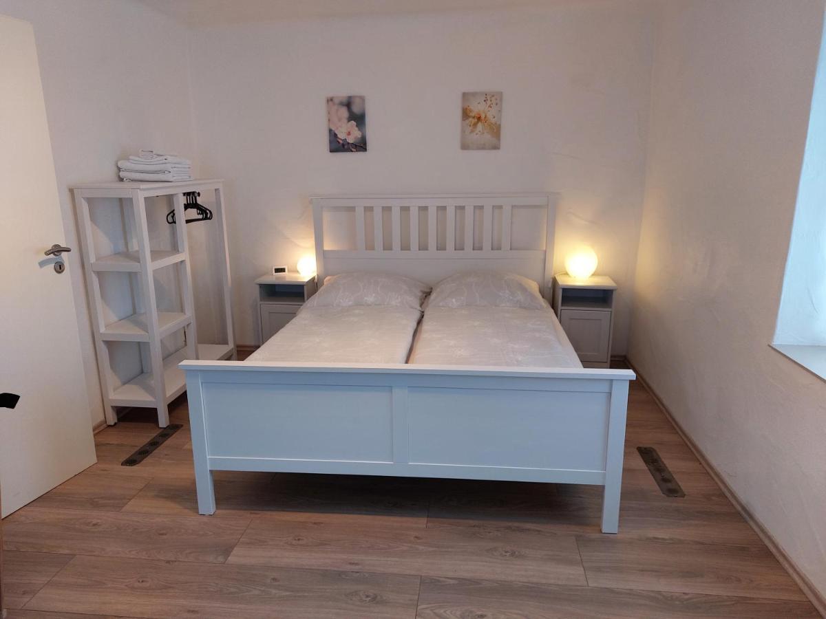 Ferienhaus Schwalbennest Apartment Mettlach Ngoại thất bức ảnh